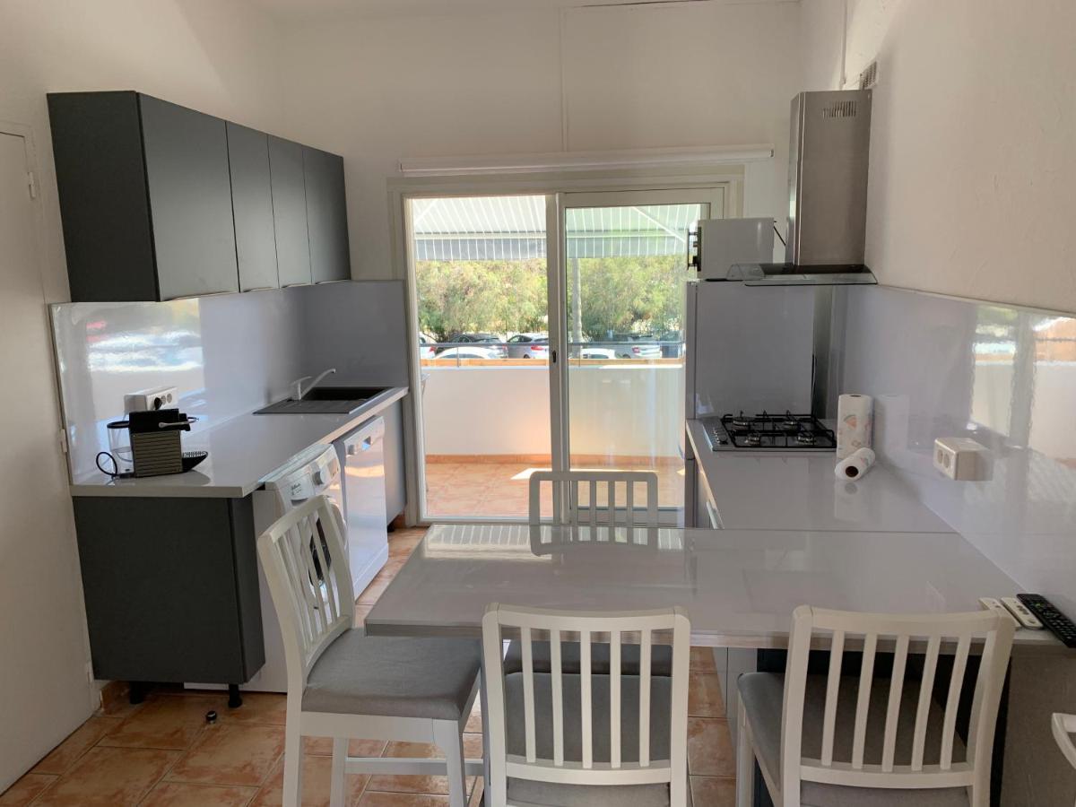 Residence San Paolisa Hyeres Bagian luar foto