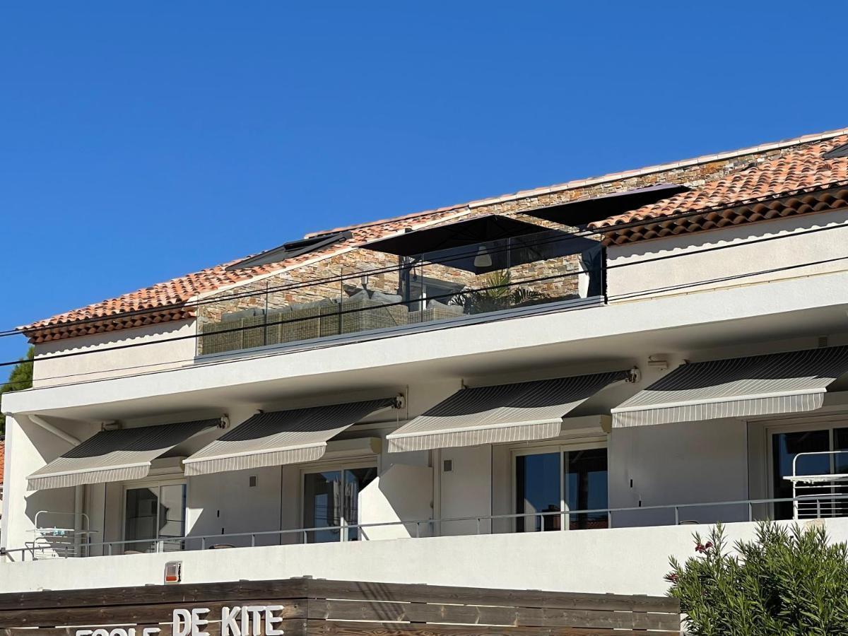 Residence San Paolisa Hyeres Bagian luar foto